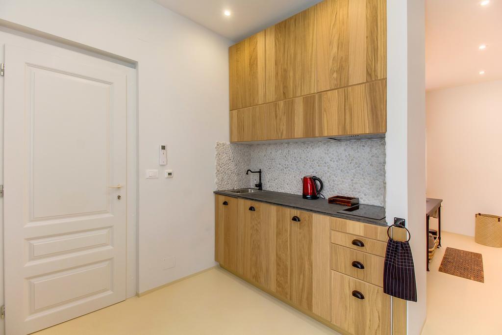 Apartments Argemonia Mali Lošinj Eksteriør billede