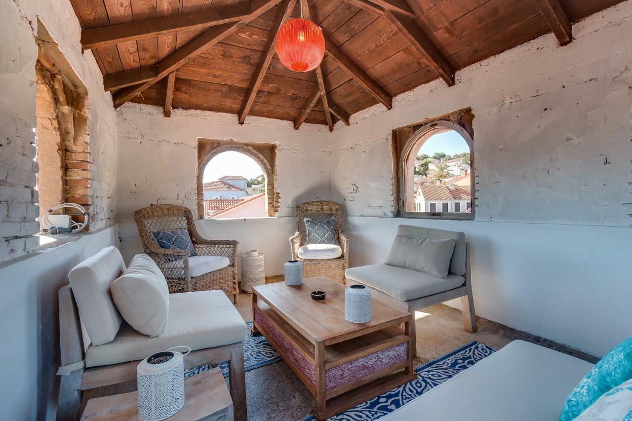 Apartments Argemonia Mali Lošinj Eksteriør billede
