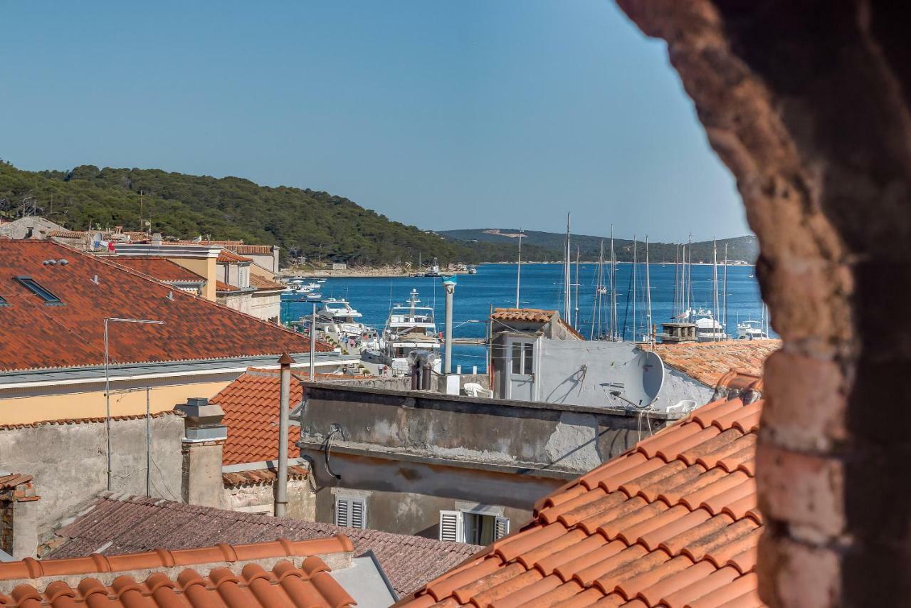 Apartments Argemonia Mali Lošinj Eksteriør billede
