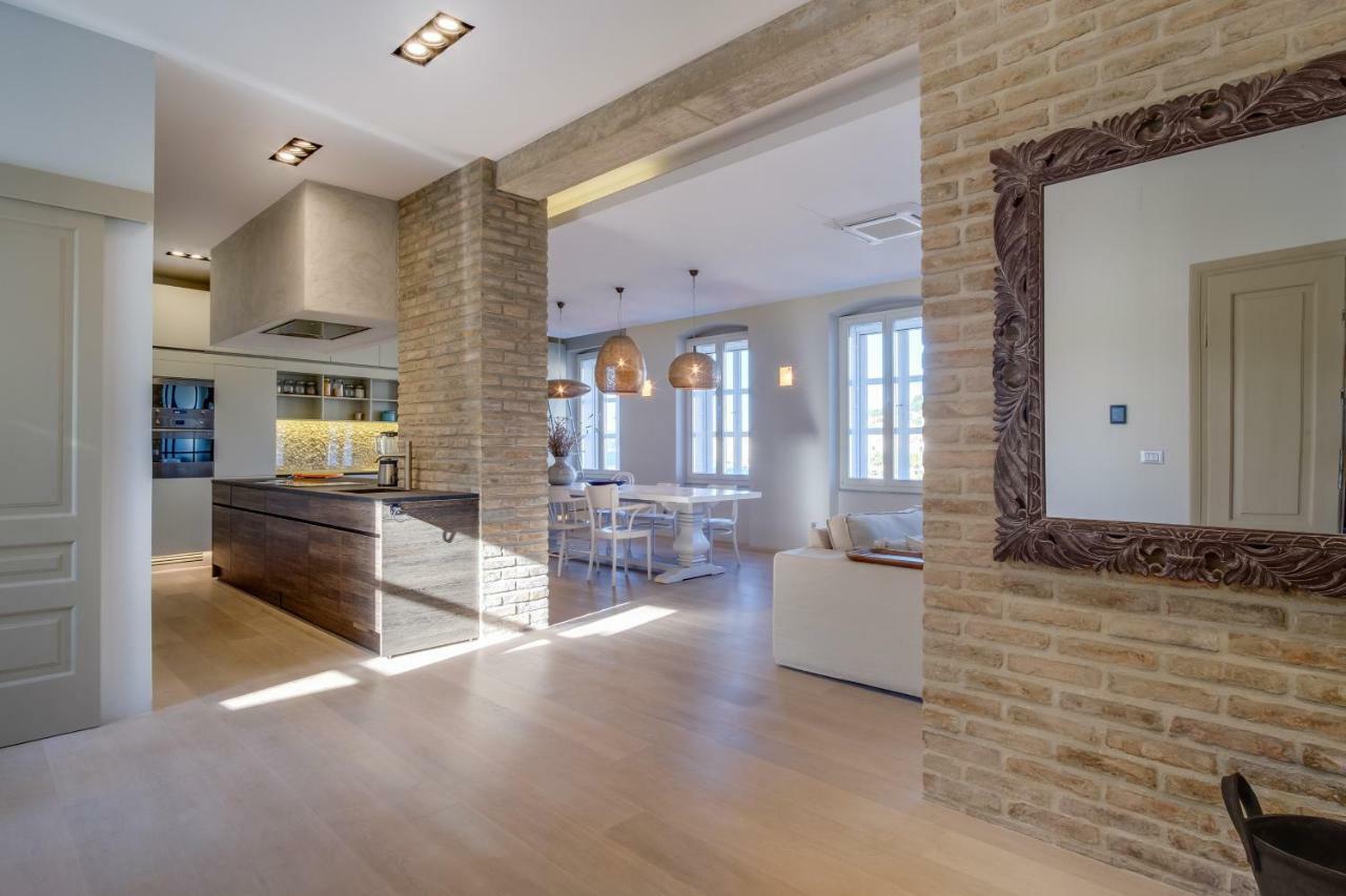 Apartments Argemonia Mali Lošinj Eksteriør billede